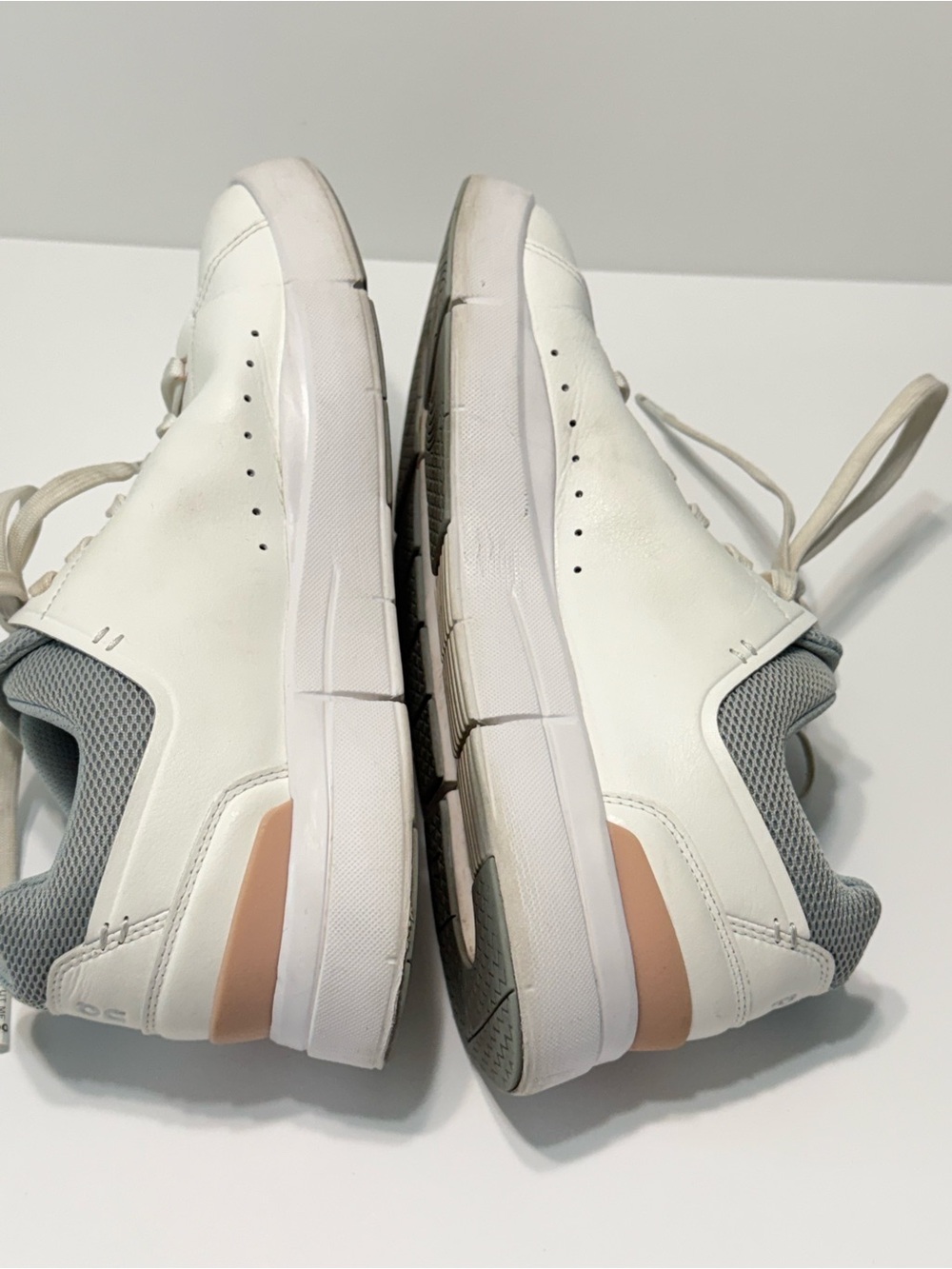 On Cloud The Roger Advantage 2 Women's Sneakers Size 9 White Grey - Picture 5 of 13